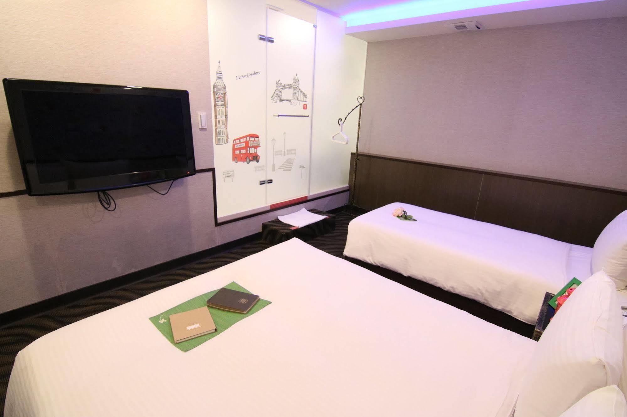 Starry Night Hotel Taipei Exterior photo