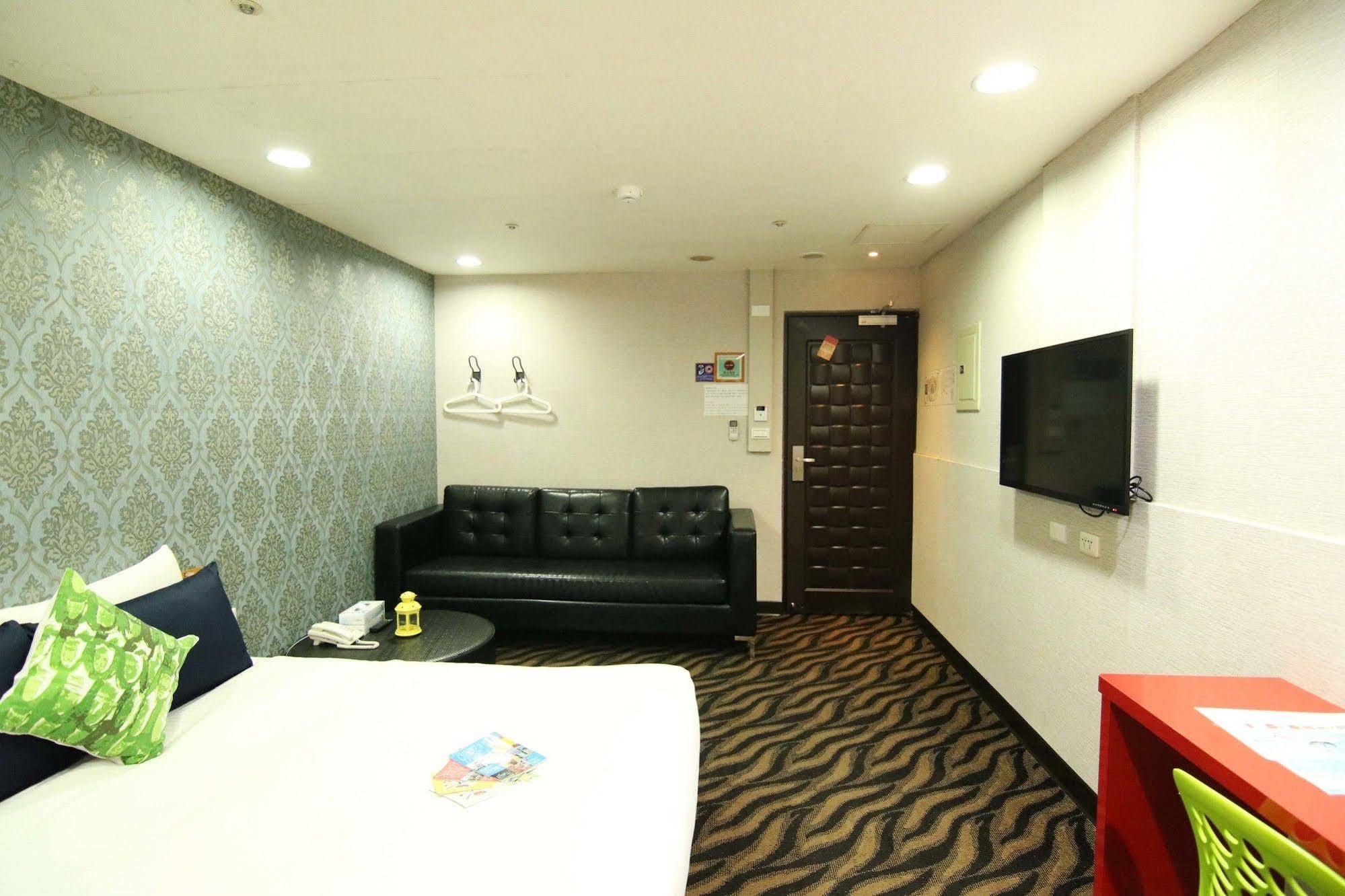 Starry Night Hotel Taipei Exterior photo